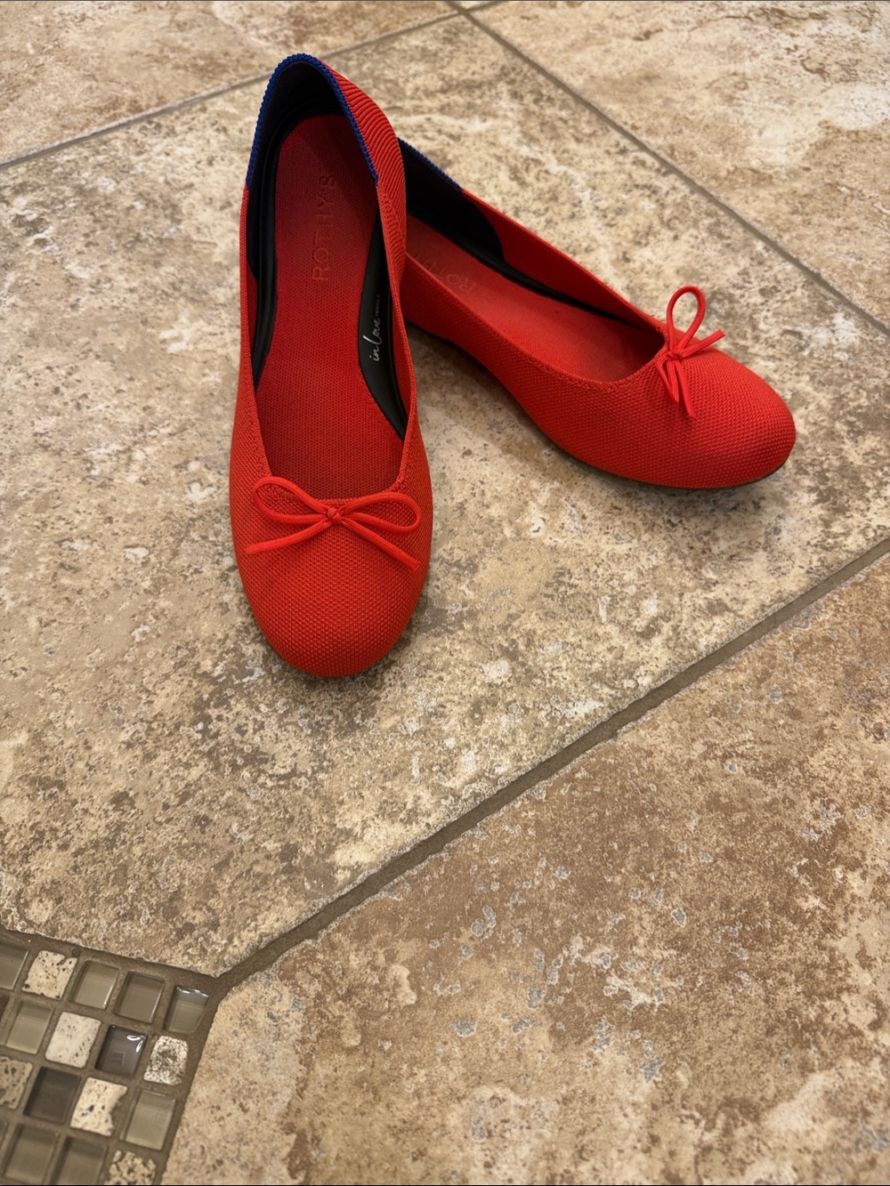 Rothy’s The Bow Flat Women 9 Red Knot Round Toe Slip On